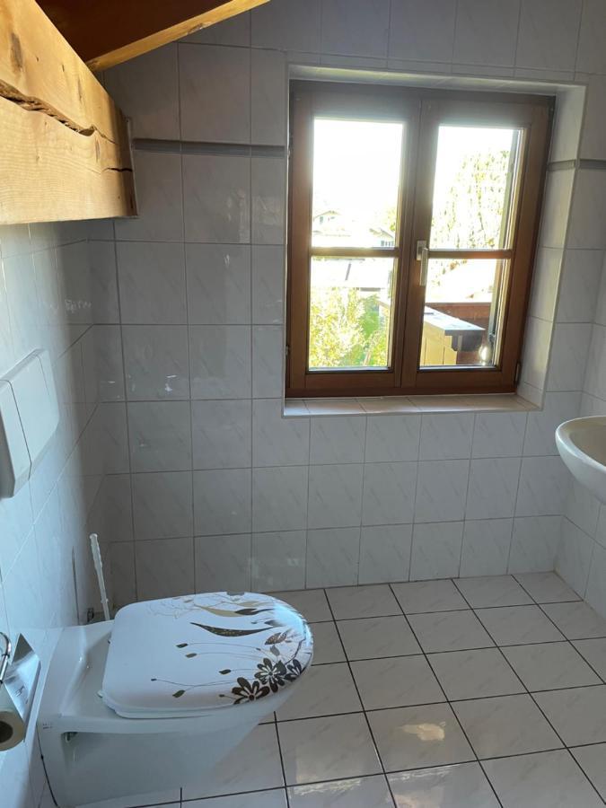 Dachgeschosswohnung Mit Traumhaftem Zugspitzblick Bei Garmisch ฟาร์ชอนท์ ภายนอก รูปภาพ